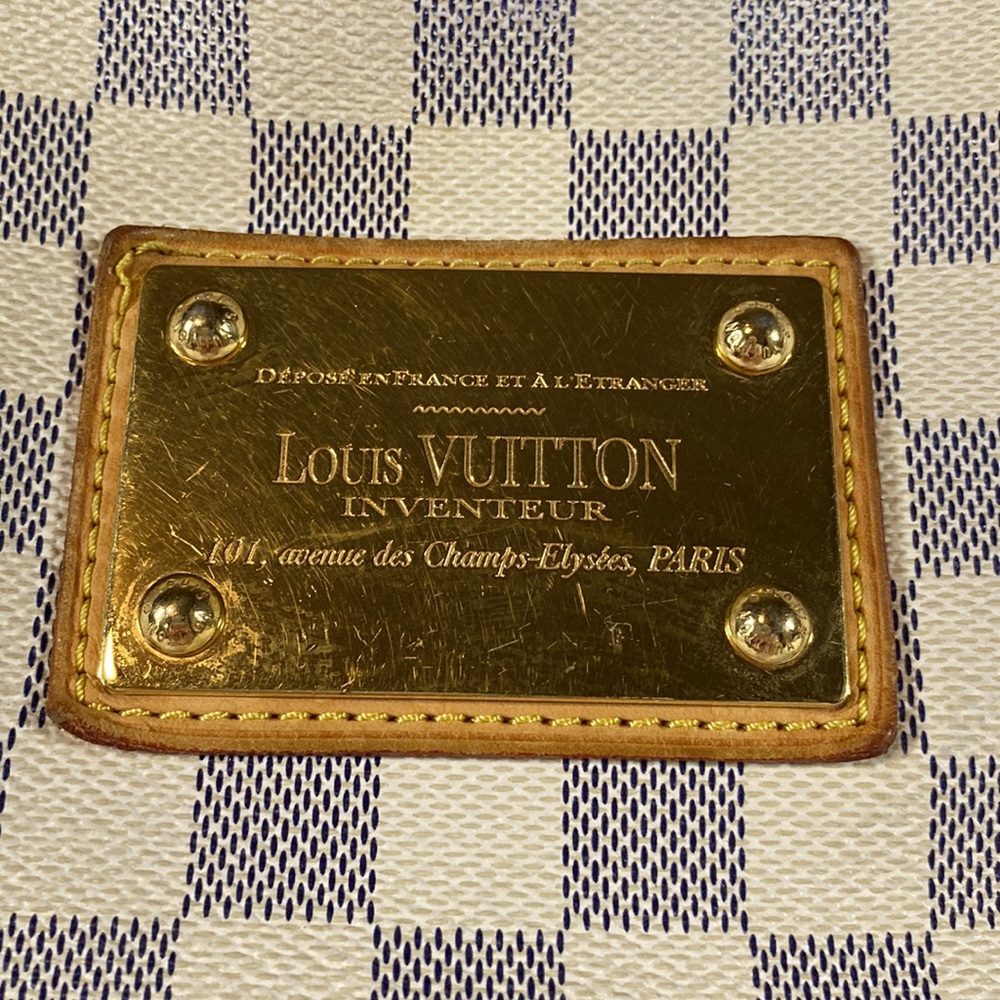 Authentic Louis Vuitton Galliera PM Damier Azur in cream blue with gold hardware - Picture 6 of 16